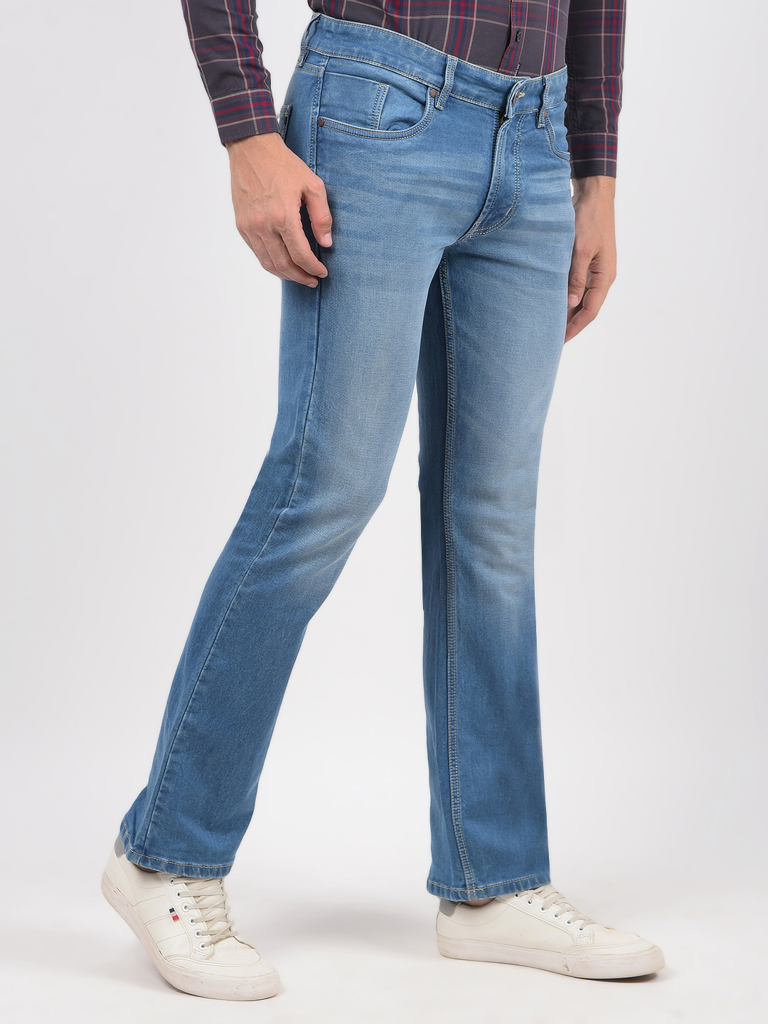 Numero Uno Men Solid Light Blue Jeans